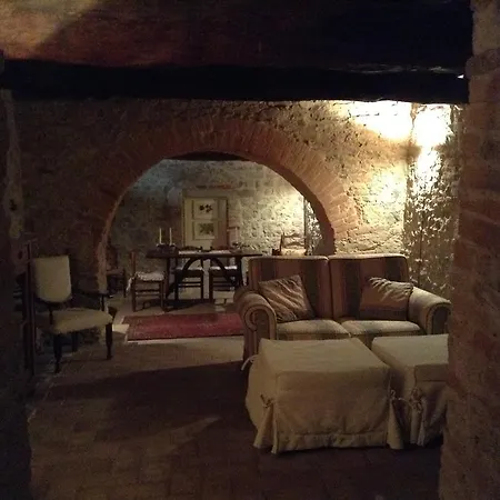 Holiday home Il Glicine *